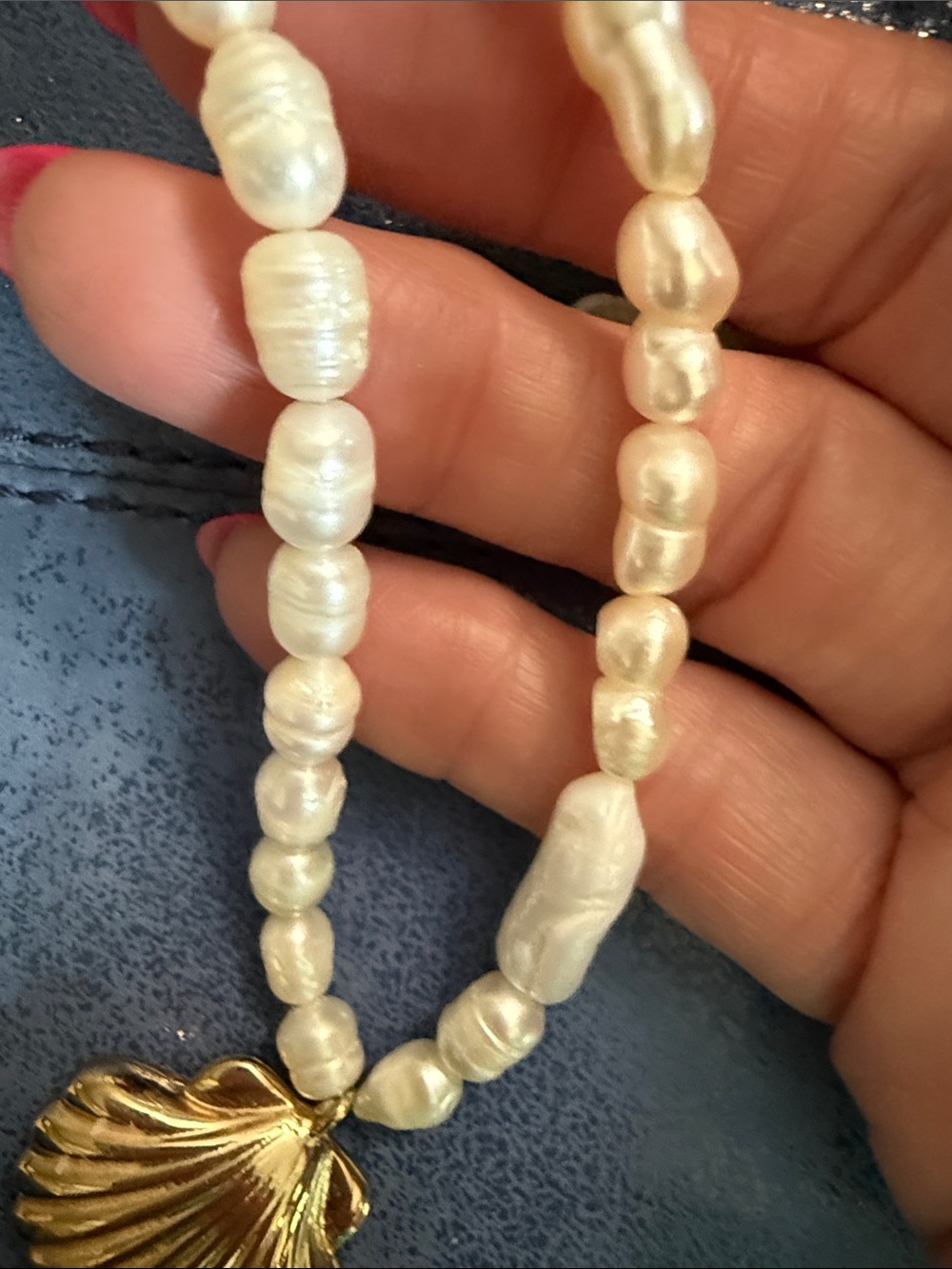 Mignonne Gavigan Bari Pearl Shell Necklace; Lovely! - Picture 5 of 5